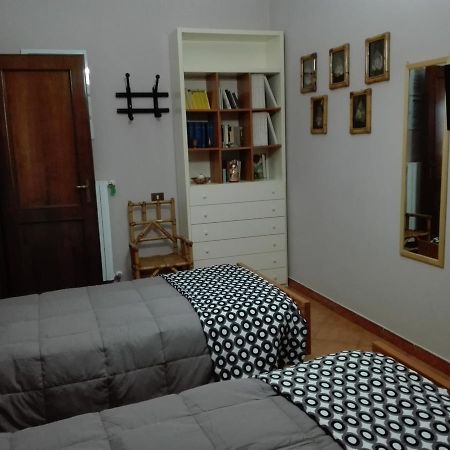 Al Vecchio Olivo Bed & Breakfast Frascati Bagian luar foto