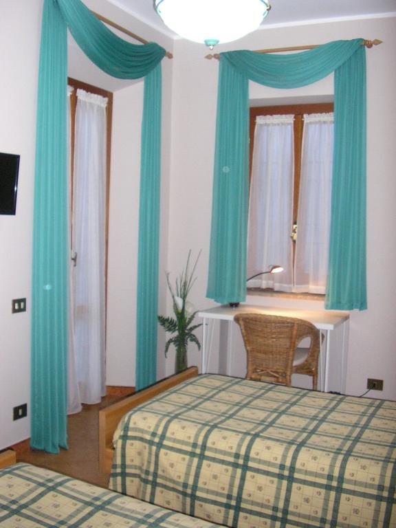 Al Vecchio Olivo Bed & Breakfast Frascati Ruang foto