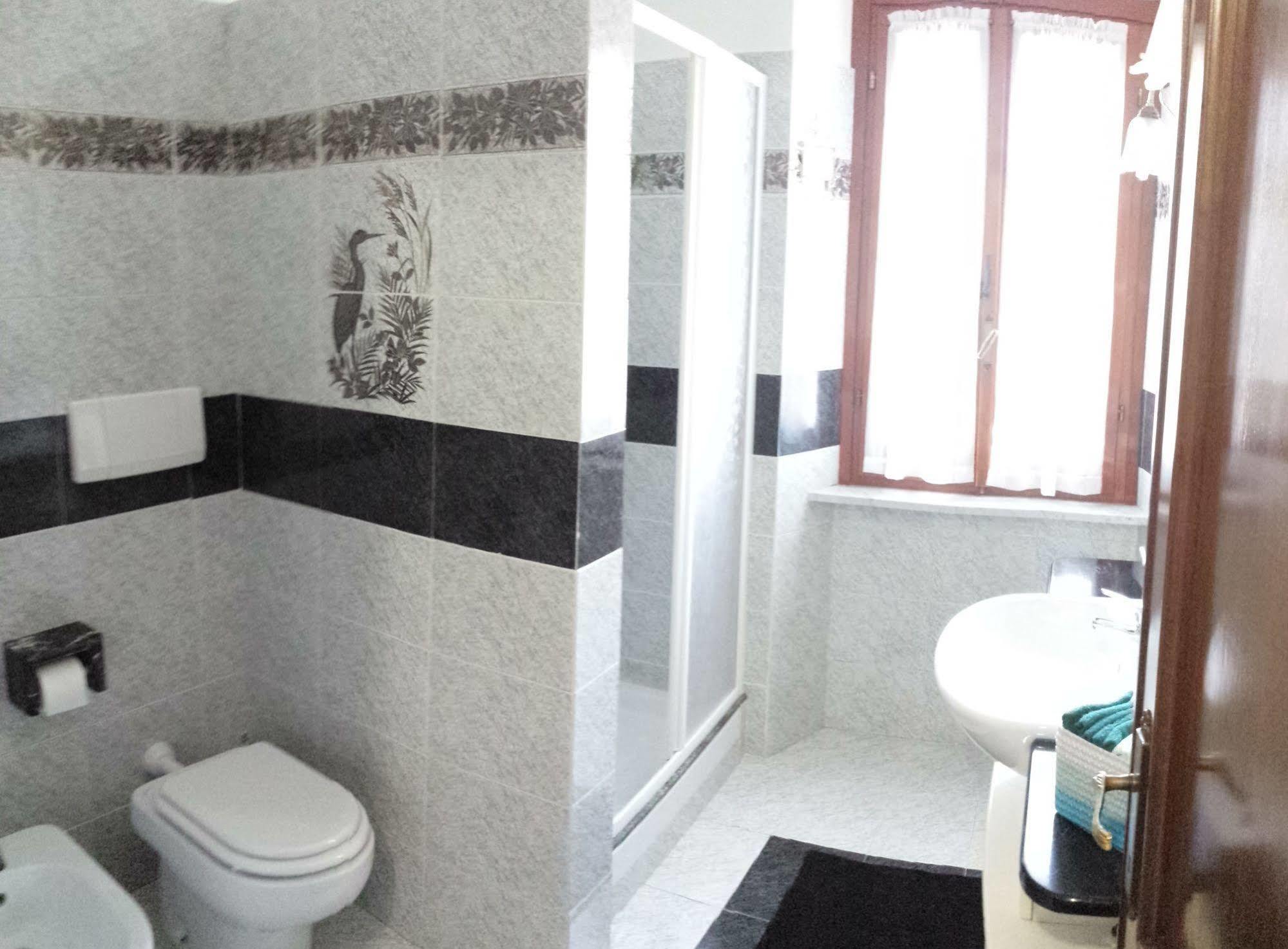 Al Vecchio Olivo Bed & Breakfast Frascati Bagian luar foto