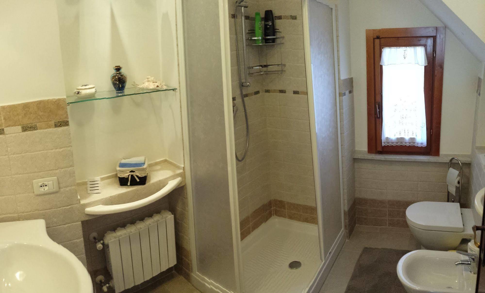 Al Vecchio Olivo Bed & Breakfast Frascati Bagian luar foto